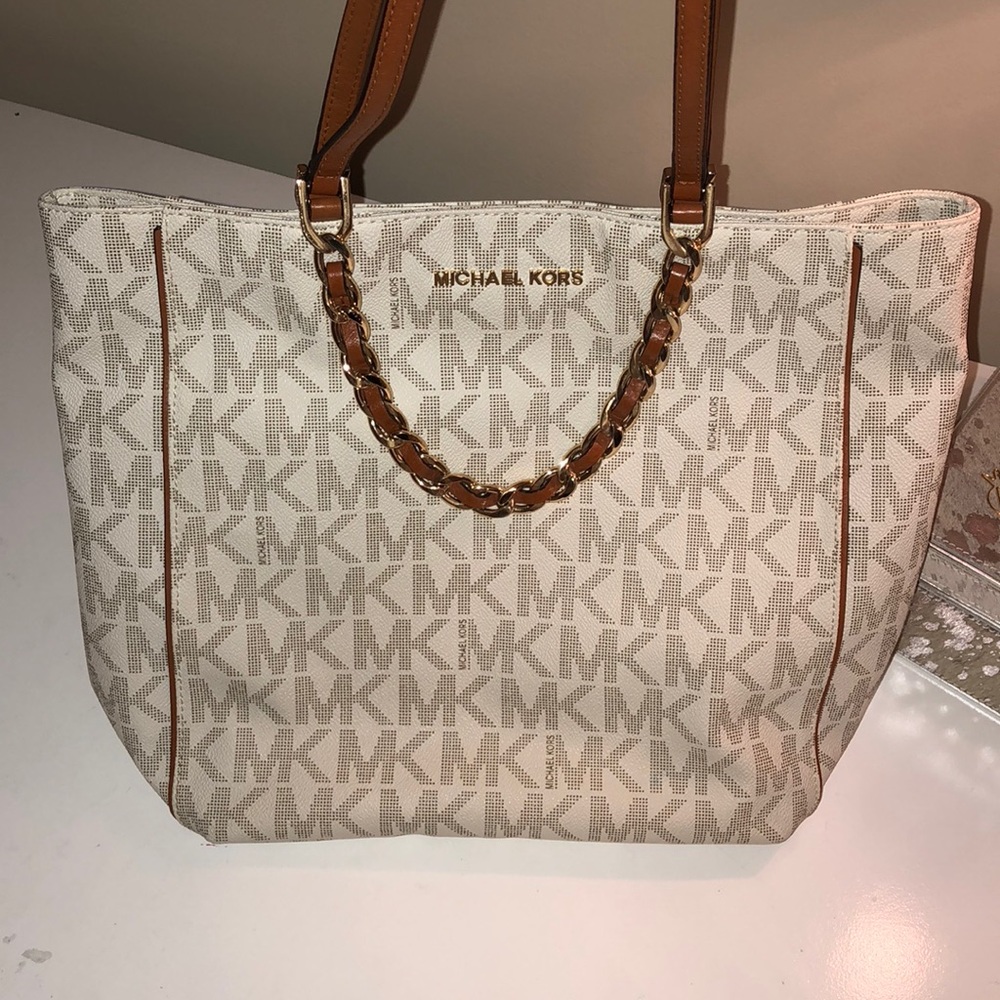 Michael Kors Tote
